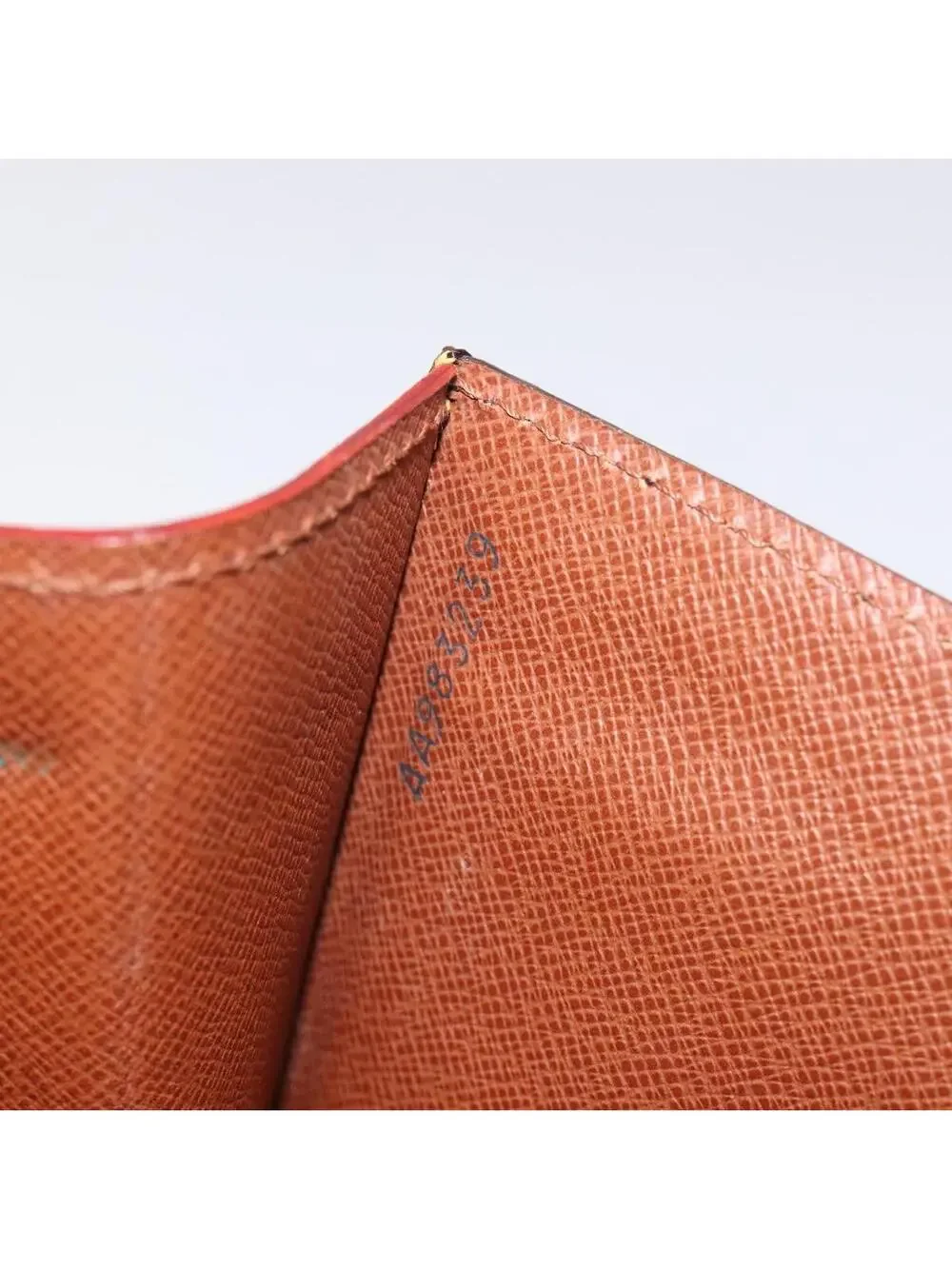 Louis Vuitton fashion confidence